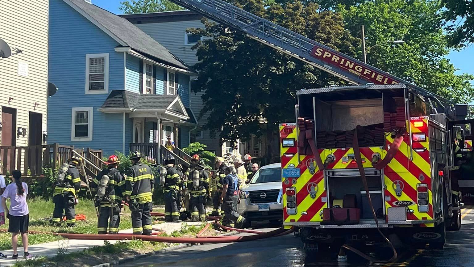 Springfield crews respond to bedroom fire on Oakland Street - Vimarsana News
